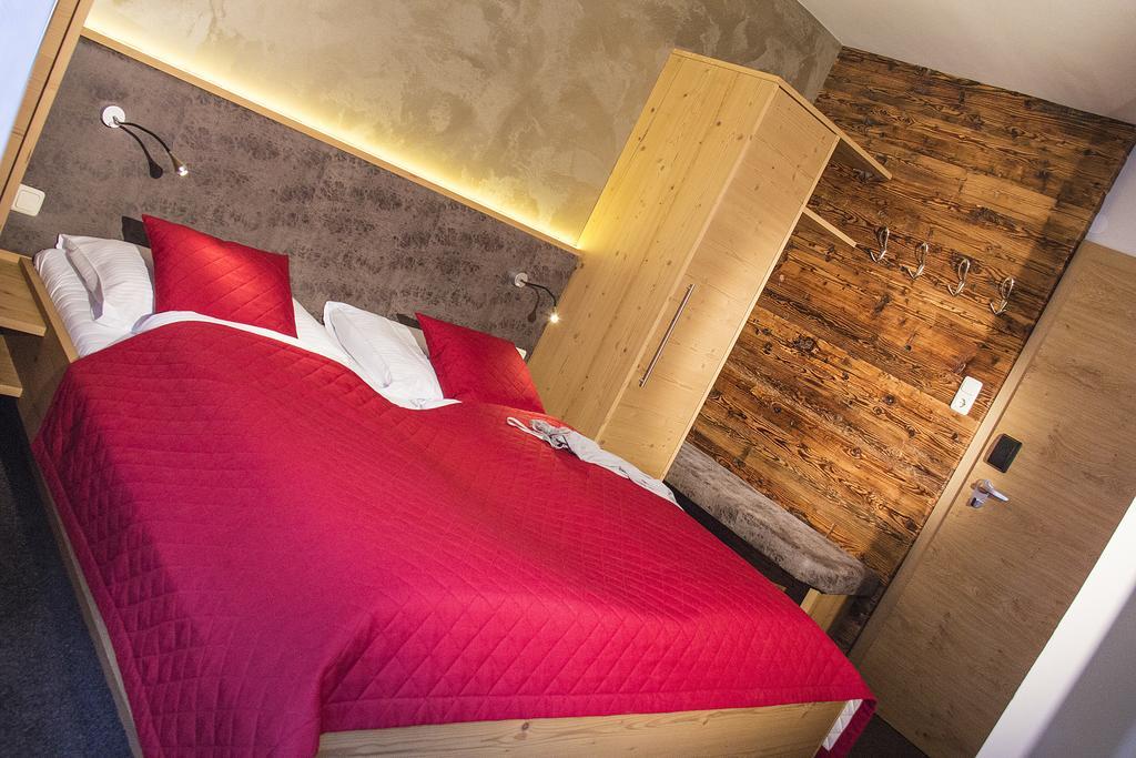 Hotel Talblick Saalbach-Hinterglemm Dış mekan fotoğraf